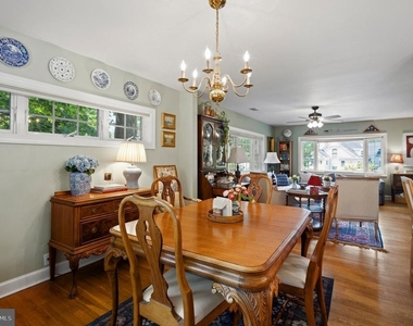 5201 Brookeway Drive - Photo Thumbnail 18