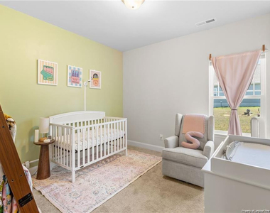 143 Western Pine Way - Photo Thumbnail 14