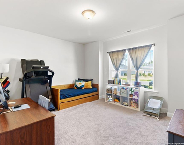 143 Western Pine Way - Photo Thumbnail 17