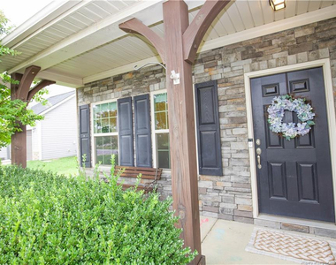 5415 Nessee Street - Photo Thumbnail 2