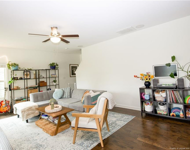 5415 Nessee Street - Photo Thumbnail 14