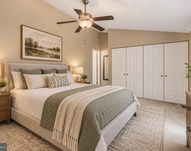 6121 Cedar Wood Drive - Photo Thumbnail 11