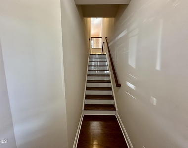 1004 Waymaker Court - Photo Thumbnail 3