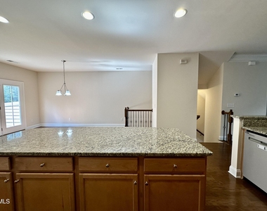 1004 Waymaker Court - Photo Thumbnail 7