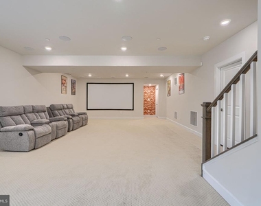 7142 Starmount Way - Photo Thumbnail 68