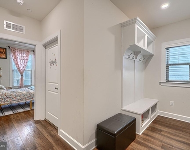 7142 Starmount Way - Photo Thumbnail 31