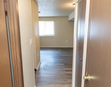 510 S Main Street - Photo Thumbnail 13