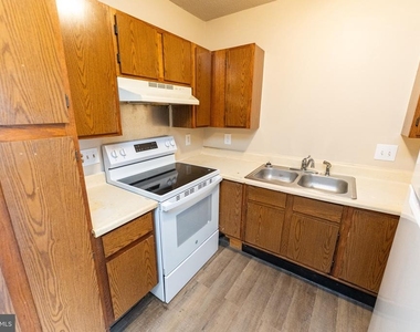 510 S Main Street - Photo Thumbnail 12