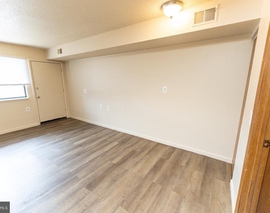 510 S Main Street - Photo Thumbnail 10