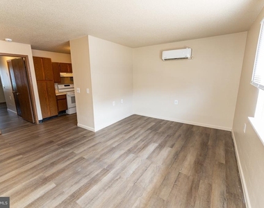 510 S Main Street - Photo Thumbnail 7