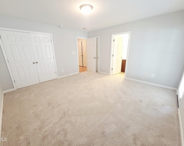 8827 Thornton Town Place - Photo Thumbnail 6