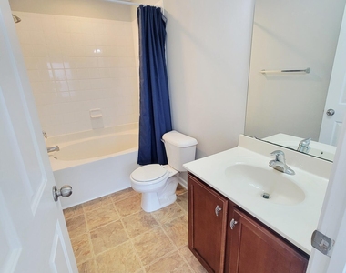 8827 Thornton Town Place - Photo Thumbnail 45
