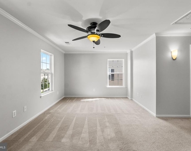 6478 Cornwall Drive - Photo Thumbnail 14