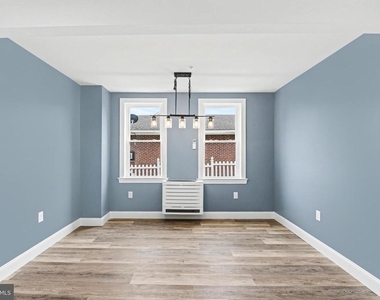 20 N Walnut Street - Photo Thumbnail 9
