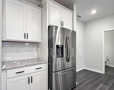 824 Silo Park Drive - Photo Thumbnail 7