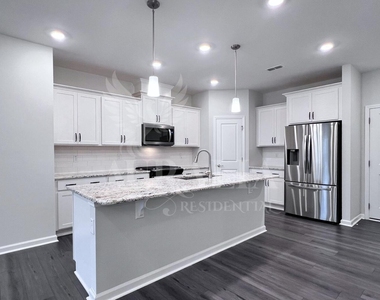 824 Silo Park Drive - Photo Thumbnail 14