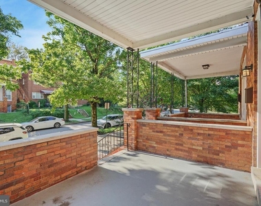 2509 Linden Avenue - Photo Thumbnail 3
