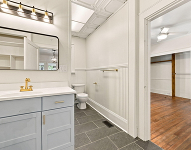 407 Coolidge Street - Photo Thumbnail 14