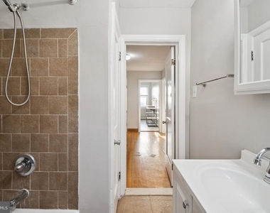 5961 Benton Heights Avenue - Photo Thumbnail 15