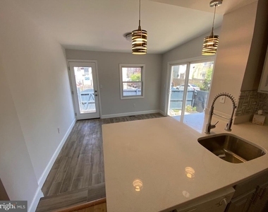 802 Mangold Street - Photo Thumbnail 11