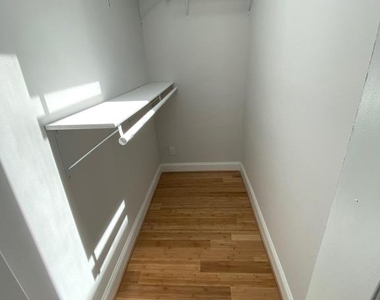 802 Mangold Street - Photo Thumbnail 14