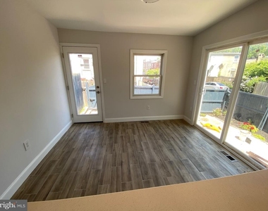 802 Mangold Street - Photo Thumbnail 12