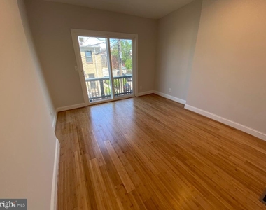 802 Mangold Street - Photo Thumbnail 15
