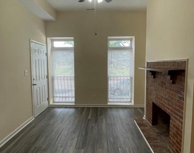 1423 W Fayette Street - Photo Thumbnail 1