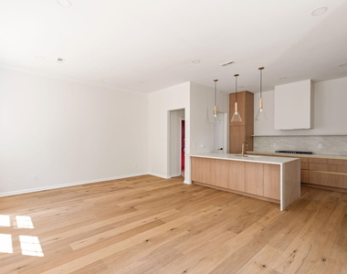 5 Silverbell Court - Photo Thumbnail 12
