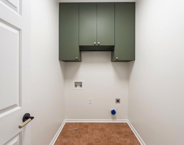 5 Silverbell Court - Photo Thumbnail 32