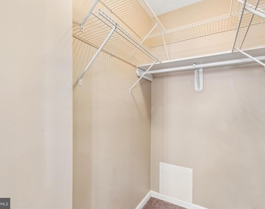 214 N Madeira Street - Photo Thumbnail 17