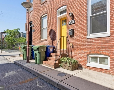 214 N Madeira Street - Photo Thumbnail 3