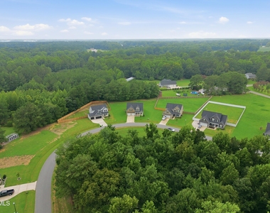 138 Abingdon Farms Drive - Photo Thumbnail 46