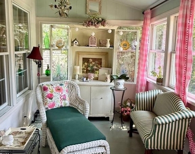206 Linden Avenue - Photo Thumbnail 36