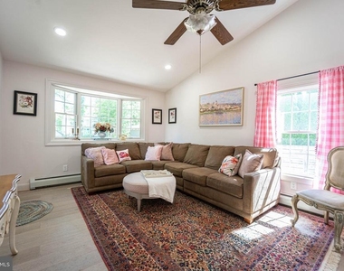 206 Linden Avenue - Photo Thumbnail 10