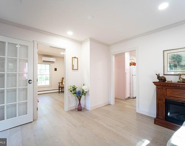 206 Linden Avenue - Photo Thumbnail 2