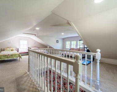 206 Linden Avenue - Photo Thumbnail 17