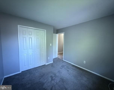 1709 Riverdale Drive - Photo Thumbnail 20