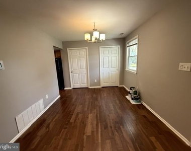 1709 Riverdale Drive - Photo Thumbnail 14