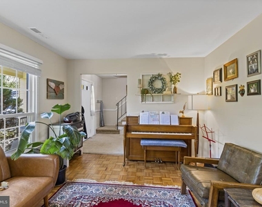 1435 Crofton Parkway - Photo Thumbnail 4