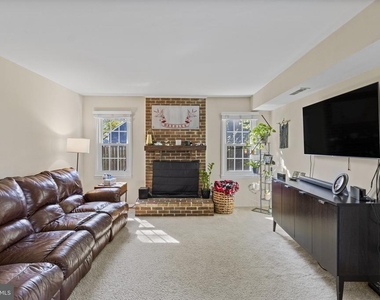 1435 Crofton Parkway - Photo Thumbnail 15
