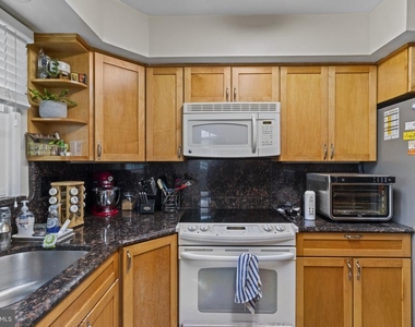 1435 Crofton Parkway - Photo Thumbnail 11