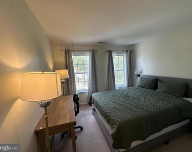 1145 Carbondale Way - Photo Thumbnail 21