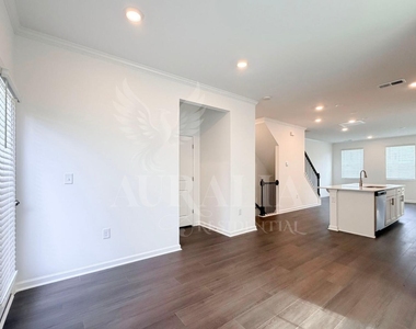 3611 Elm Grove Lane - Photo Thumbnail 19