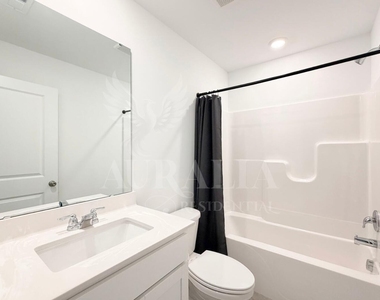 3611 Elm Grove Lane - Photo Thumbnail 8