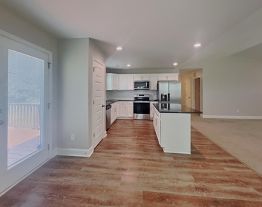 85 Arrow Lane - Photo Thumbnail 3