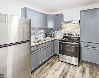 603 W 4th Street - Photo Thumbnail 2