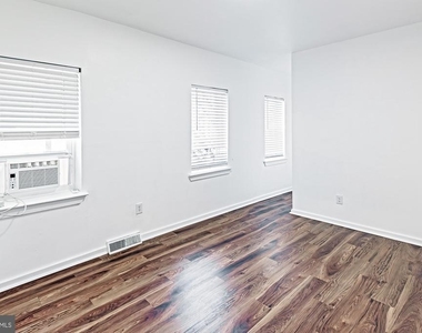 603 W 4th Street - Photo Thumbnail 5
