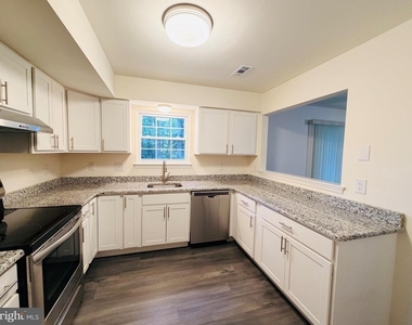 168 Stoney Drive - Photo Thumbnail 9