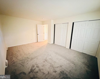 168 Stoney Drive - Photo Thumbnail 12